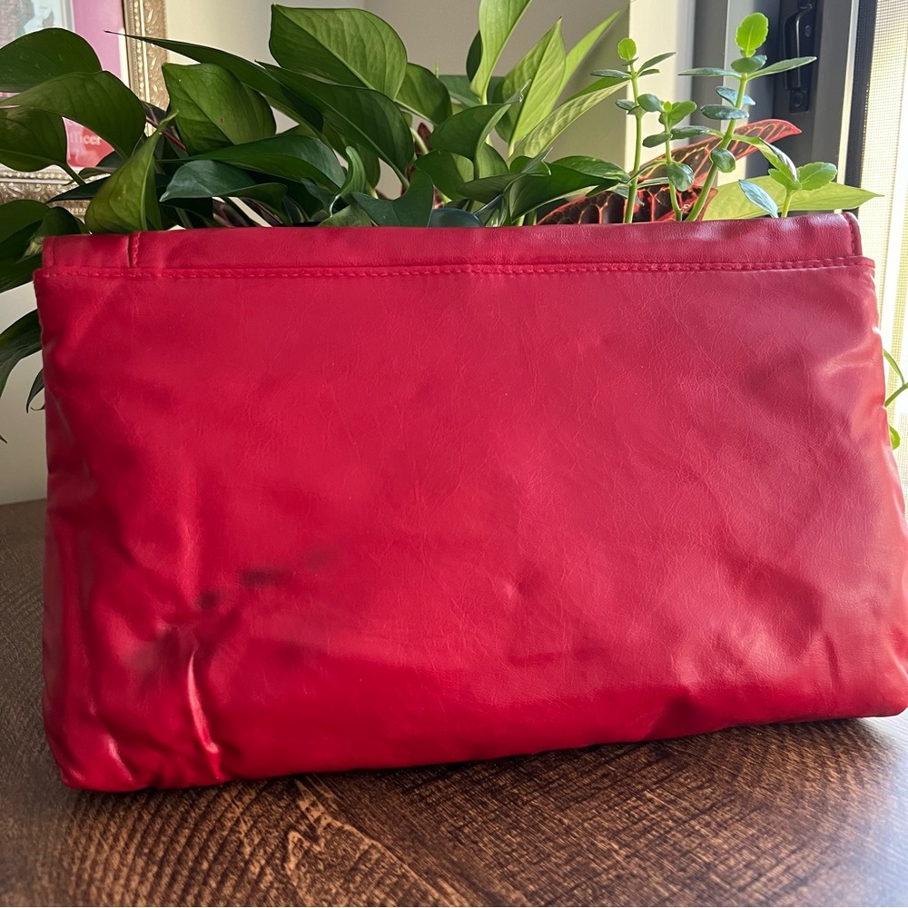 Vintage Red Clutch Bag - Picture 6 of 12